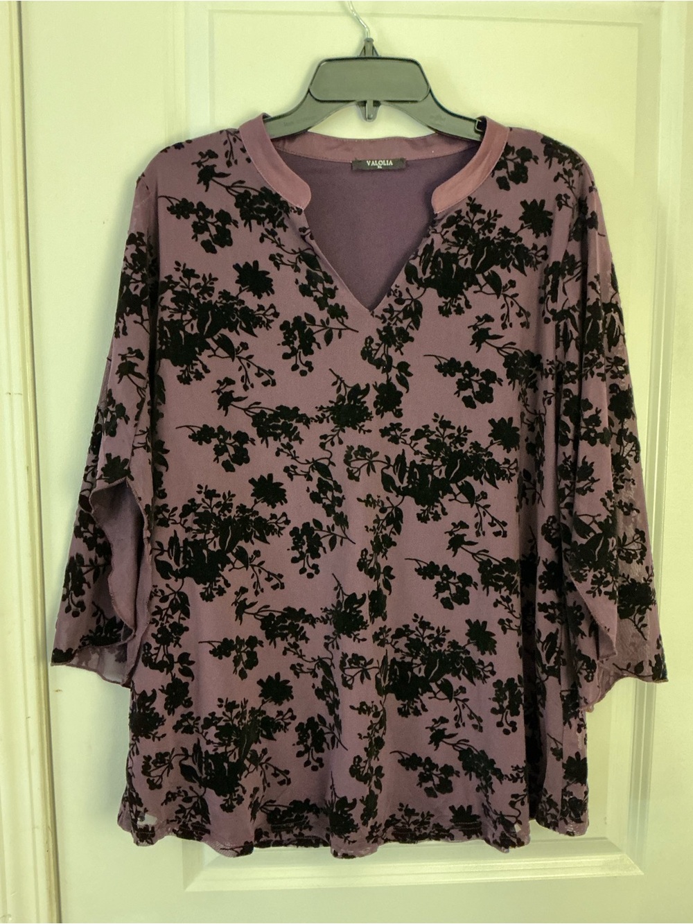 Valolia Women's Size XL Mauve Purple Black Velvet Floral Sheer Overlay Blouse